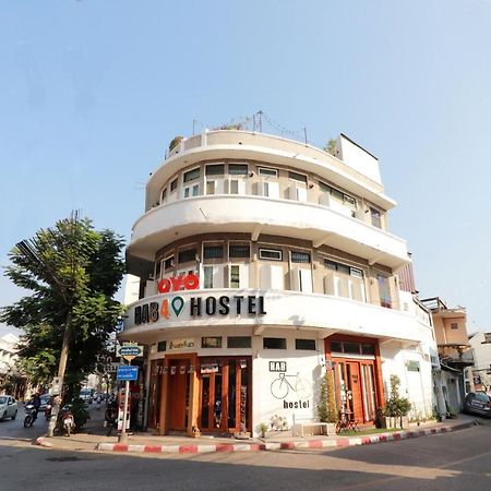 Oyo 552 Hab40 Hostel Chiang Mai Exterior photo