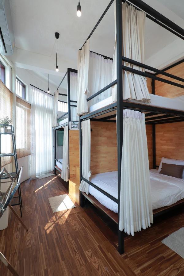 Oyo 552 Hab40 Hostel Chiang Mai Exterior photo